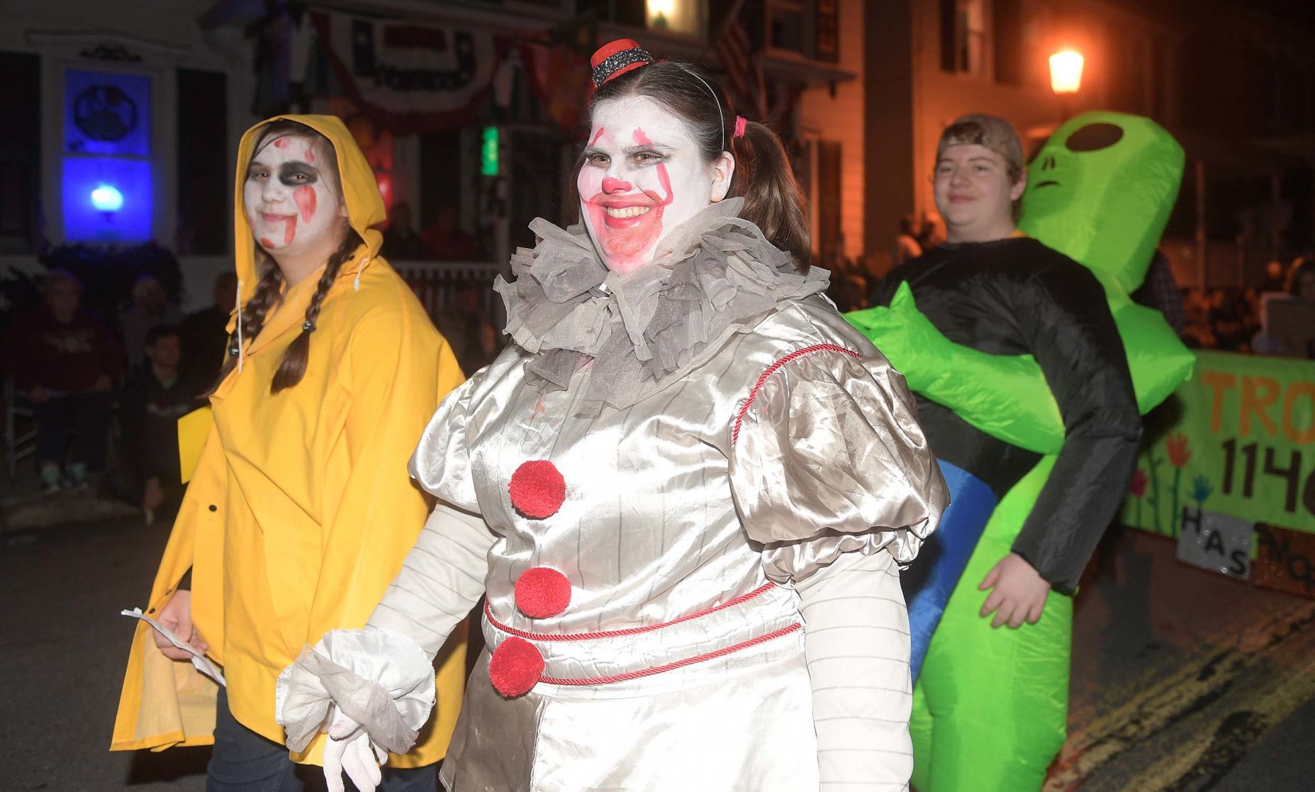 Newville Halloween Parade 23.JPG